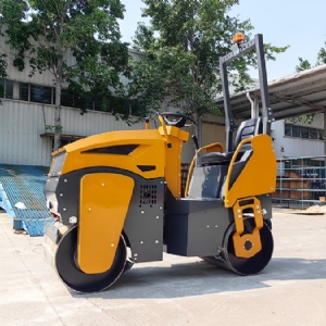 座駕式壓路機ST1200